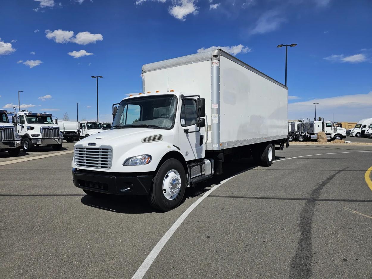 2019 Freightliner M2 106 | Photo 1 of 21
