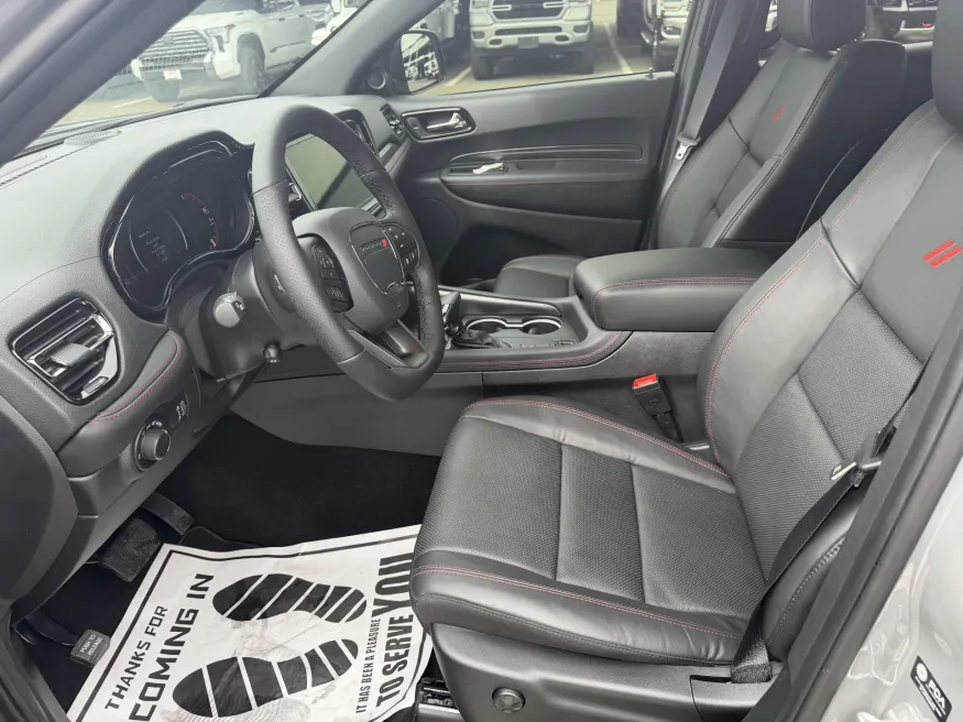 2026 Dodge Durango GT Plus HEMI V8 | Photo 17 of 21