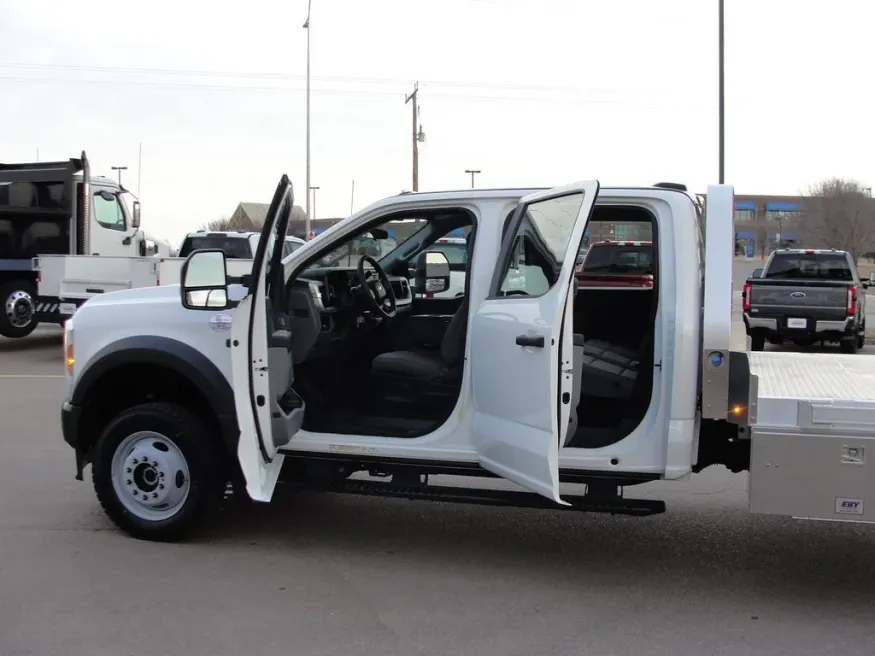 2026 Ford Super Duty F-550 XL | Photo 9 of 16