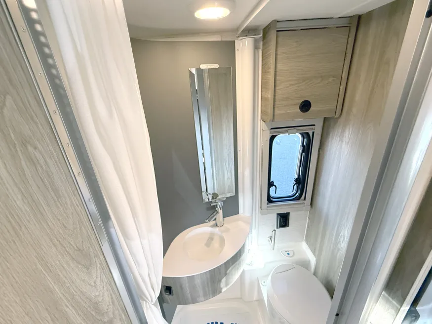 2025 Winnebago EKKO 23B | Photo 14 of 28