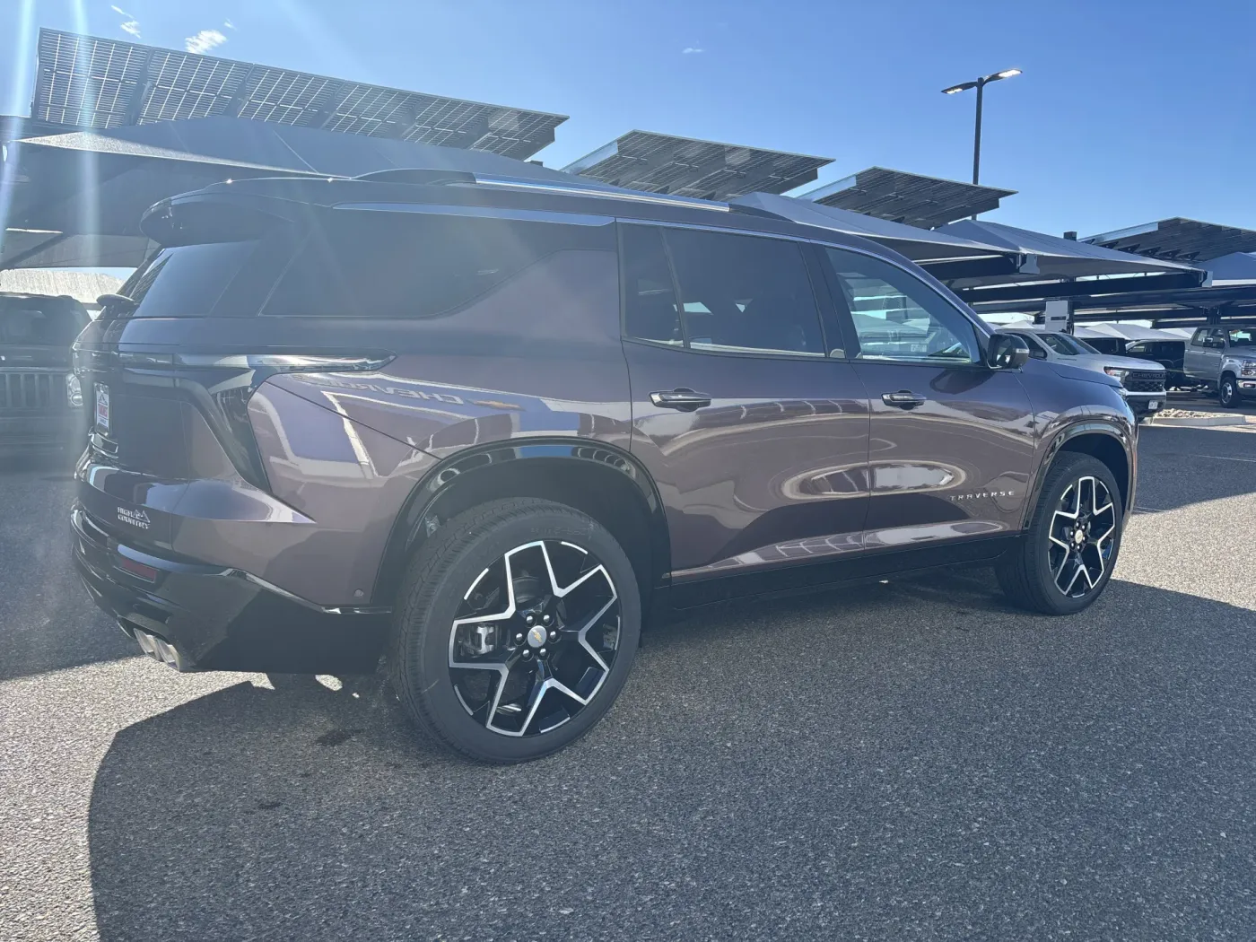 2026 Chevrolet Traverse AWD High Country | Photo 4 of 26