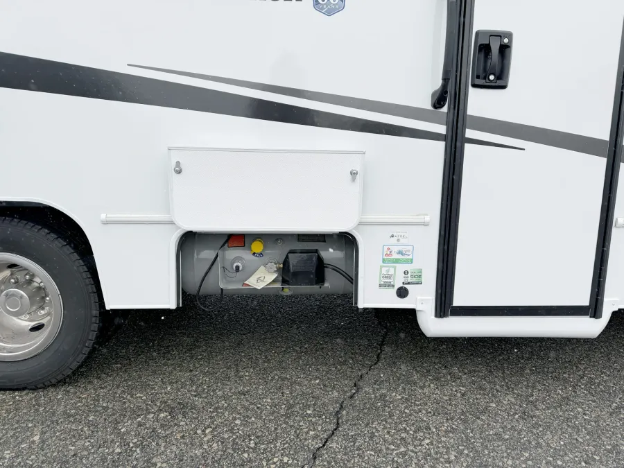 2025 Coachmen Leprechaun 220XG | Photo 19 of 21