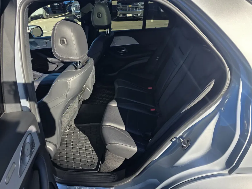 2022 Mercedes Benz GLE 350 | Photo 12 of 29