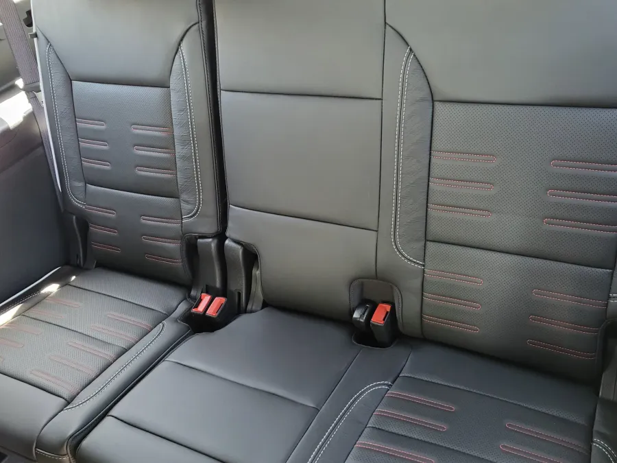 2026 GMC Yukon XL AT4 Ultimate | Photo 23 of 27