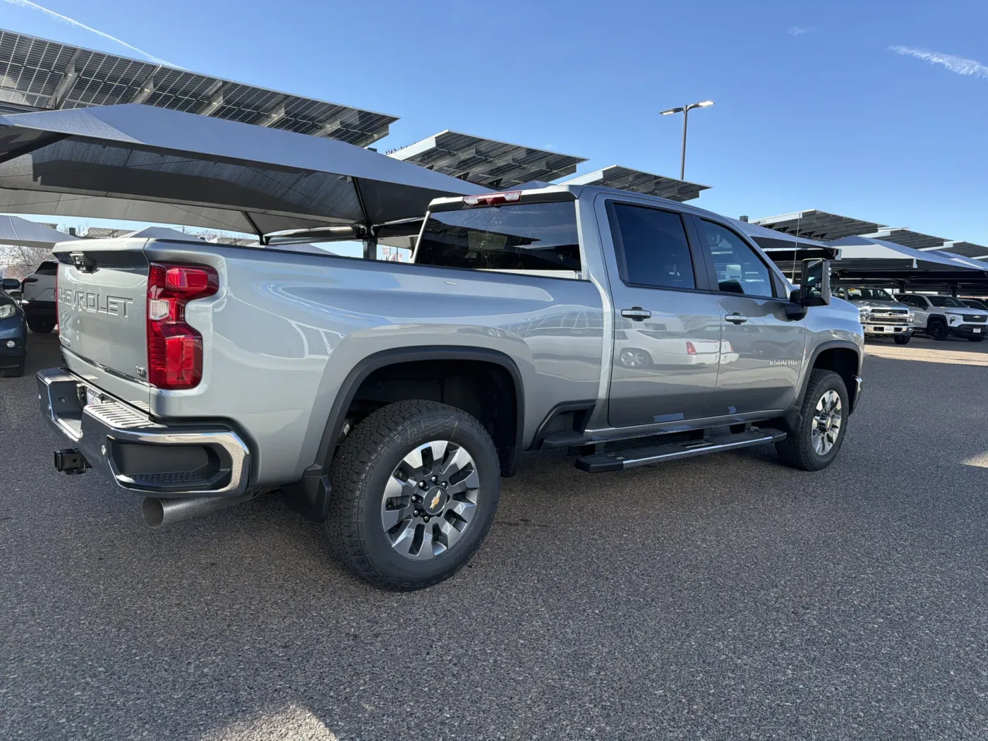 2026 Chevrolet Silverado 2500HD LT | Photo 4 of 19