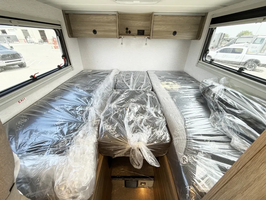 2027 Winnebago EKKO 23B | Photo 13 of 25