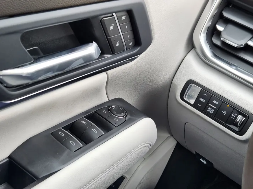 2026 GMC Terrain Denali | Photo 15 of 24