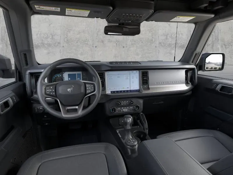 2025 Ford Bronco | Photo 9 of 25