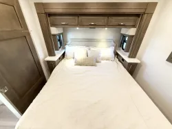 2026 Renegade Verona 40VTS | Thumbnail Photo 18 of 31