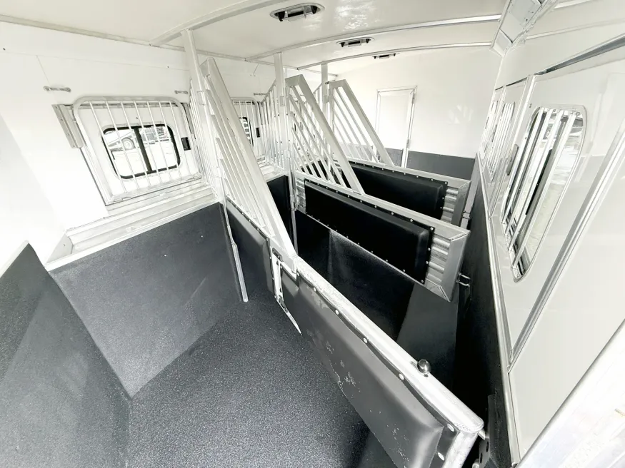 2026 Cimarron Norstar 4HLQ | Photo 15 of 27