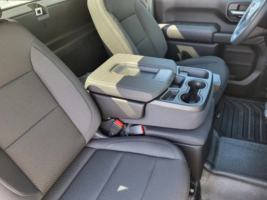 2026 GMC Sierra 2500HD Pro | Photo 12 of 22