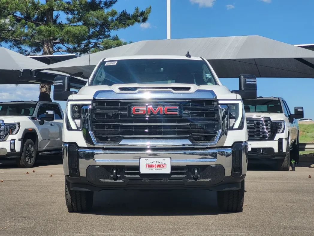 2026 GMC Sierra 2500HD Pro 