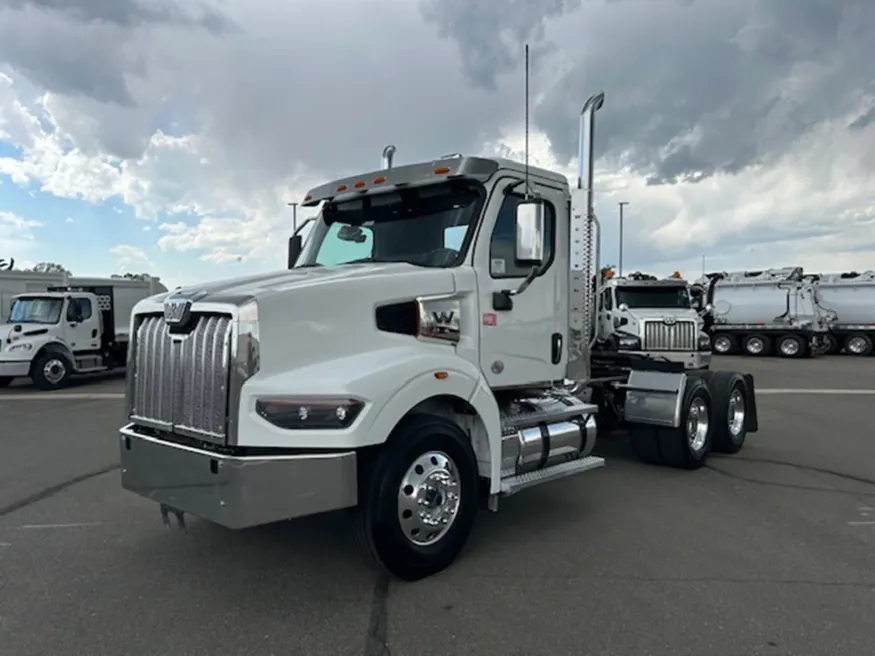 2022 Western Star 49X | Photo 1 of 16