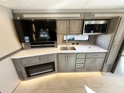 2026 Renegade Explorer 40ERB | Thumbnail Photo 9 of 29