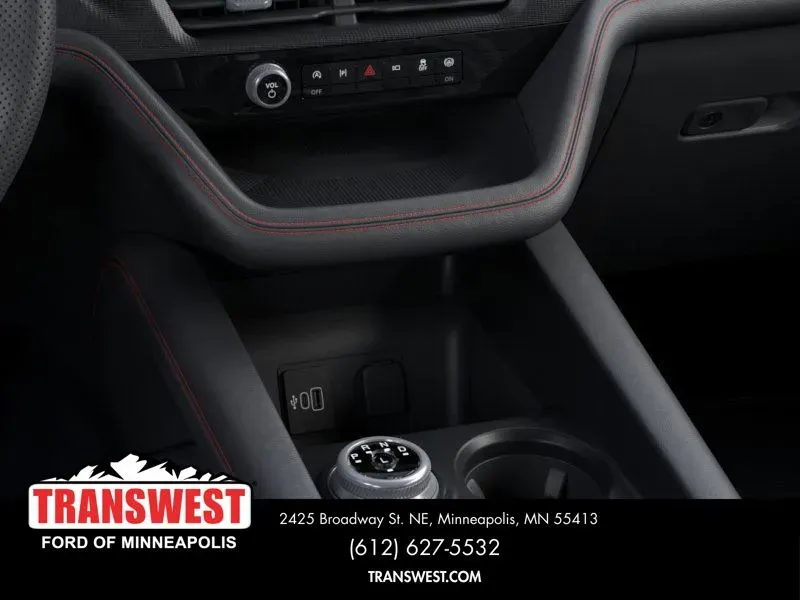 2026 Ford Explorer ST-Line | Photo 14 of 23