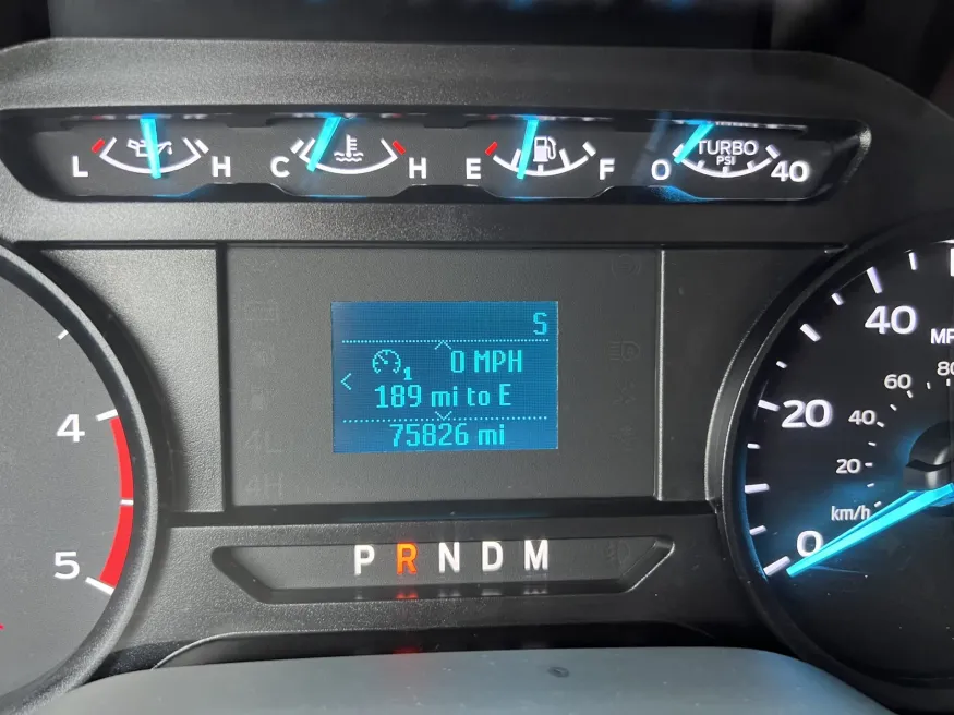 2022 Ford F-350 | Photo 6 of 15