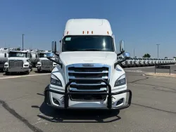 2026 Freightliner Cascadia 126 | Thumbnail Photo 2 of 18