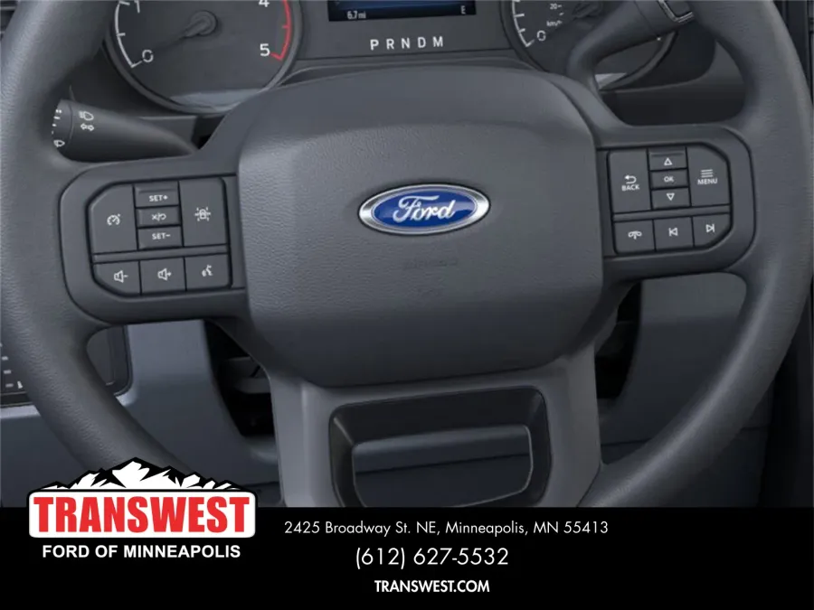 2025 Ford Super Duty F-600 | Photo 12 of 22