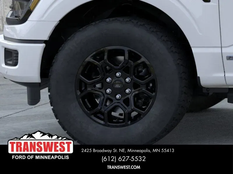 2026 Ford F-150 XLT | Photo 18 of 22