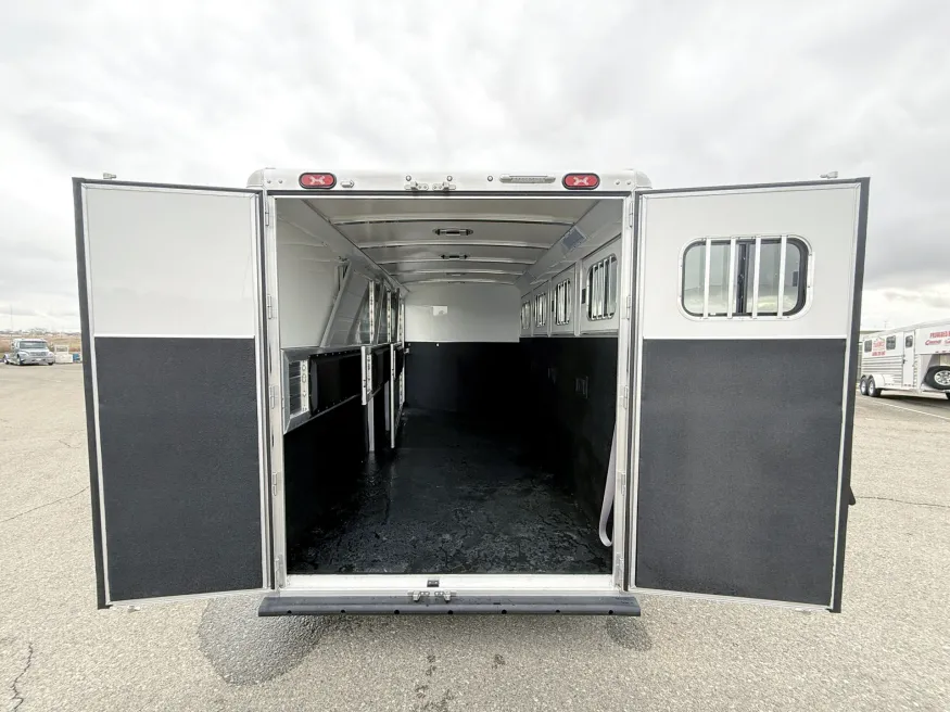 2026 Cimarron Norstar 4HGN | Photo 8 of 19