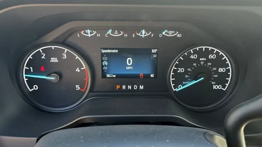 2025 Ford Super Duty F-600 | Photo 18 of 26