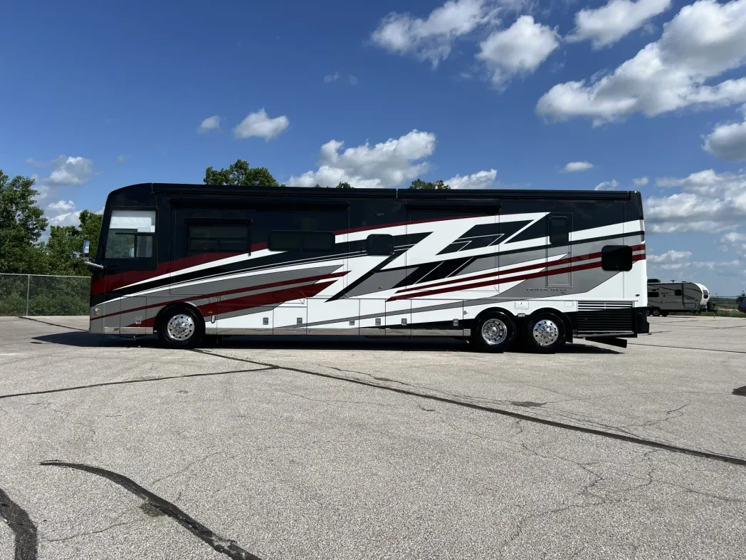 2027 Newmar Dutch Star 4345 