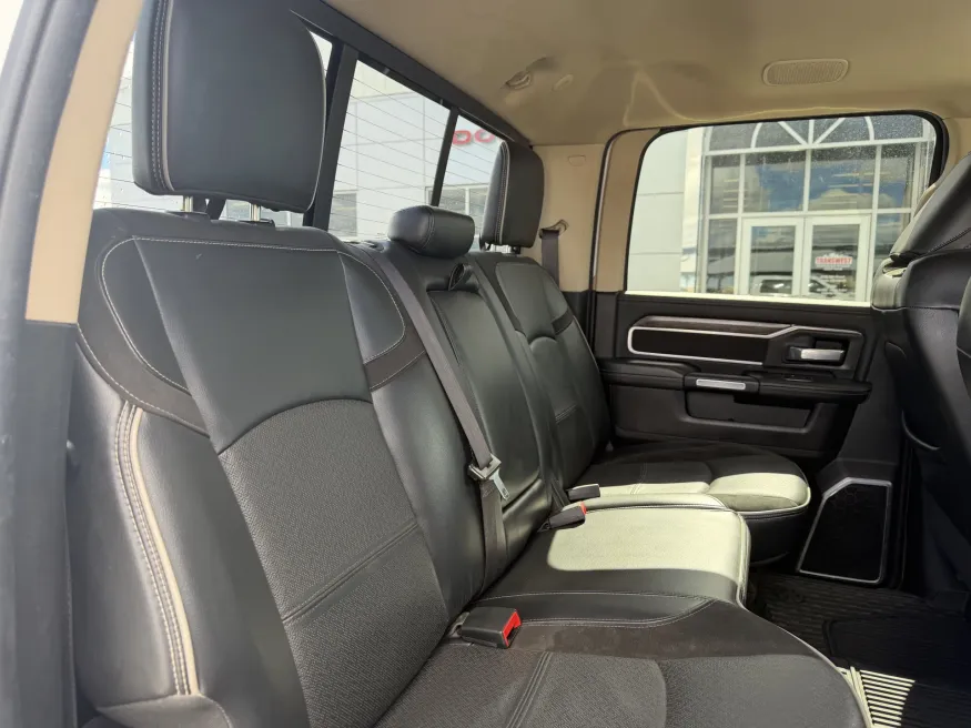 2019 RAM 2500 Laramie | Photo 10 of 21