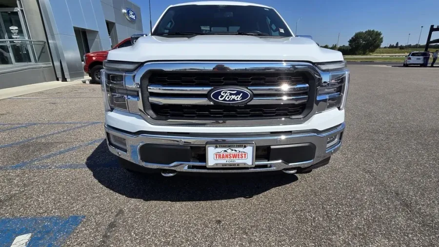 2024 Ford F-150 | Photo 2 of 31