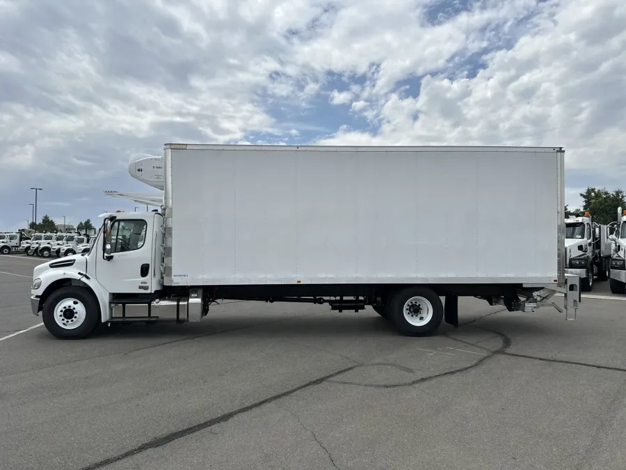 2025 Freightliner M2 106 | Photo 8 of 18