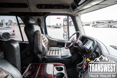 2018 Freightliner M2 106 Laredo | Thumbnail Photo 10 of 20