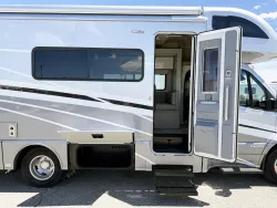 2024 Winnebago View 24D | Thumbnail Photo 4 of 24