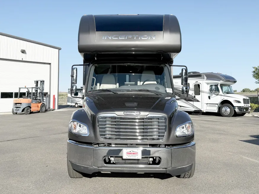 2023 Thor Inception 38MX | Photo 23 of 29