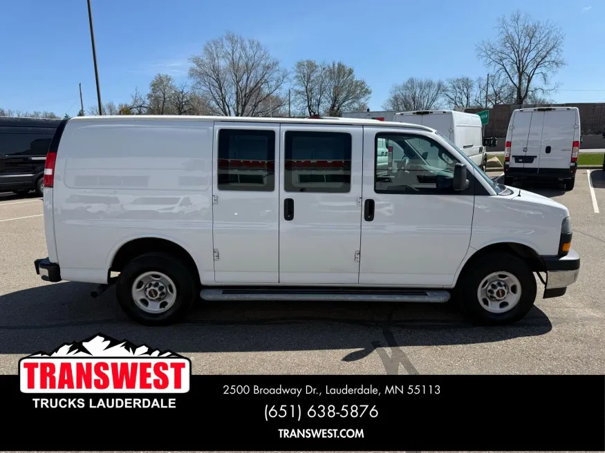 2024 GMC Savana 2500 Cargo | Photo 14 of 20