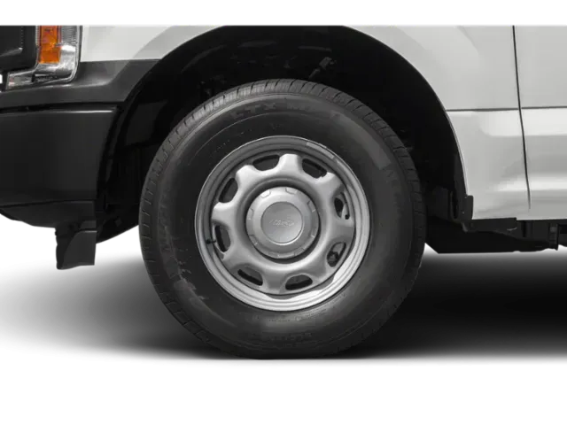 2018 Ford F-150 | Photo 7 of 13