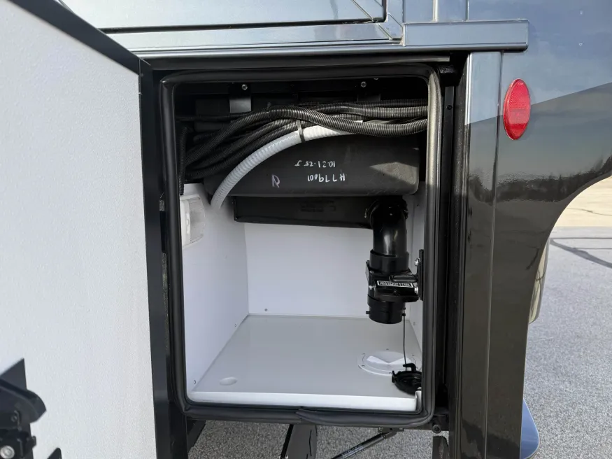 2026 Newmar Grand Star 3444 | Photo 45 of 47