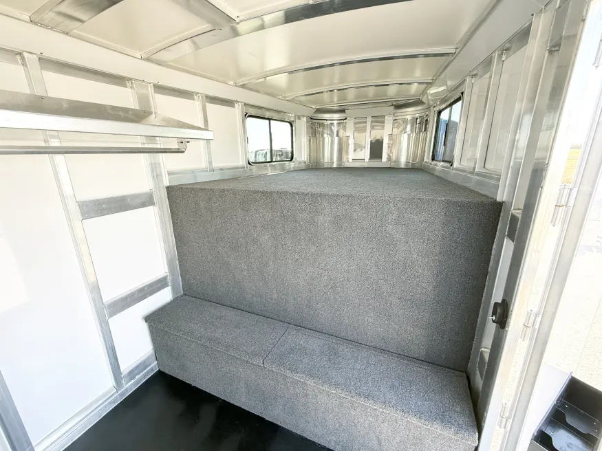 2026 Cimarron Norstar 2HGN | Photo 5 of 15