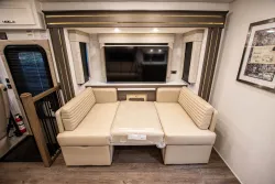 2026 Newmar Bay Star Sport 3225 | Thumbnail Photo 19 of 27