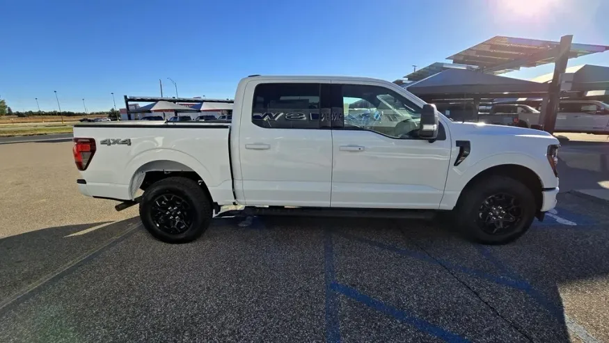 2025 Ford F-150 | Photo 3 of 24