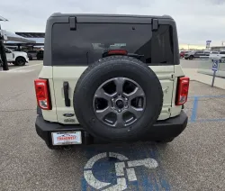 2025 Ford Bronco | Thumbnail Photo 7 of 29