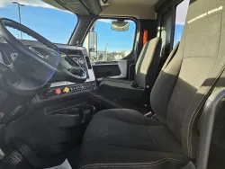 2023 Western Star 47X | Thumbnail Photo 9 of 18