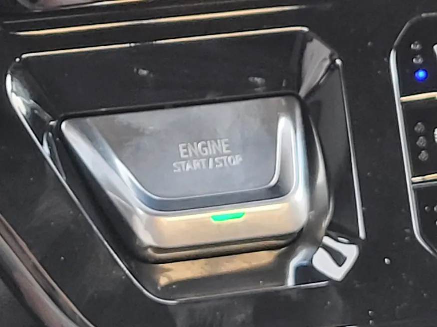 2026 GMC Sierra 2500HD AT4 | Photo 16 of 24