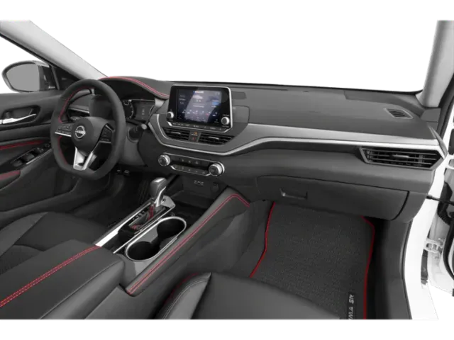 2024 Nissan Altima | Photo 11 of 12
