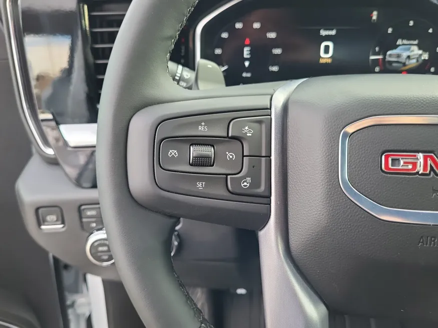 2026 GMC Sierra 1500 Elevation | Photo 11 of 23