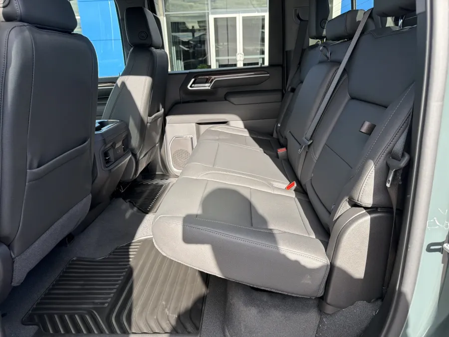 2026 Chevrolet Silverado 2500HD LT | Photo 9 of 20