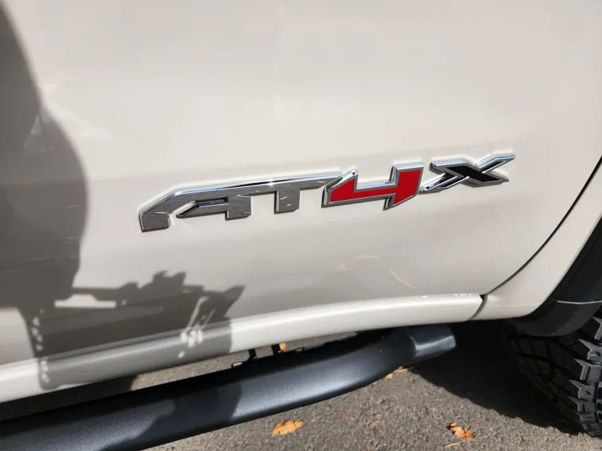 2026 GMC Sierra 1500 AT4X | Photo 19 of 30