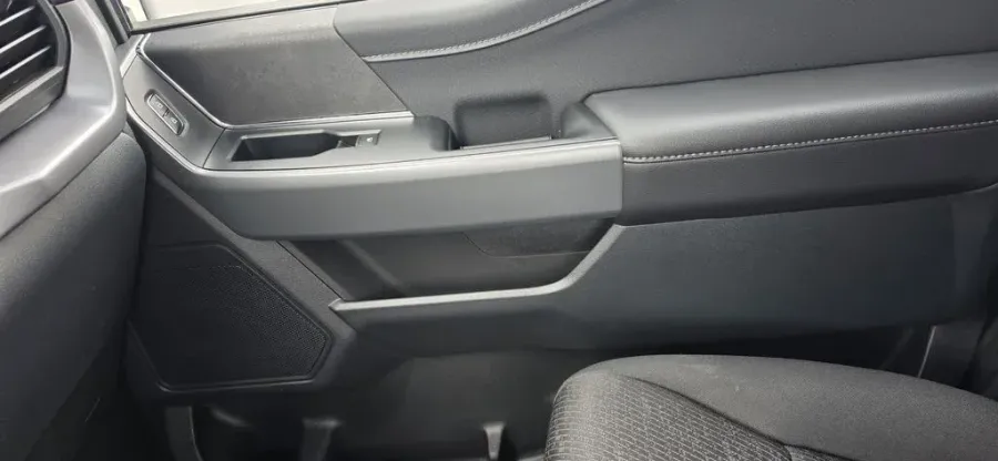 2026 Ford F-150 | Photo 25 of 28