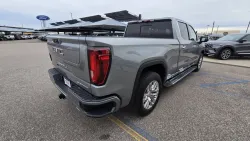 2023 GMC Sierra 1500 | Thumbnail Photo 5 of 31