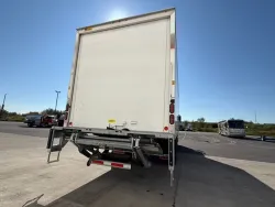 2025 Isuzu FTR | Thumbnail Photo 15 of 16