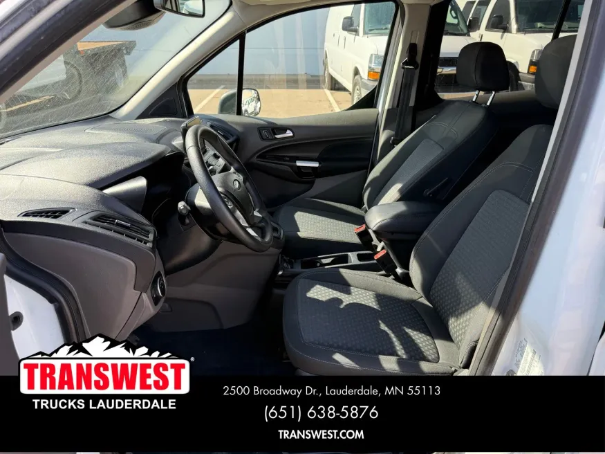 2020 Ford Transit Connect XLT | Photo 6 of 22