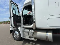 2022 Western Star 49X | Thumbnail Photo 9 of 18